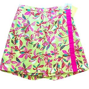 Skort LARKSPUR Ladies Floral Print Skort Size 6 NWT